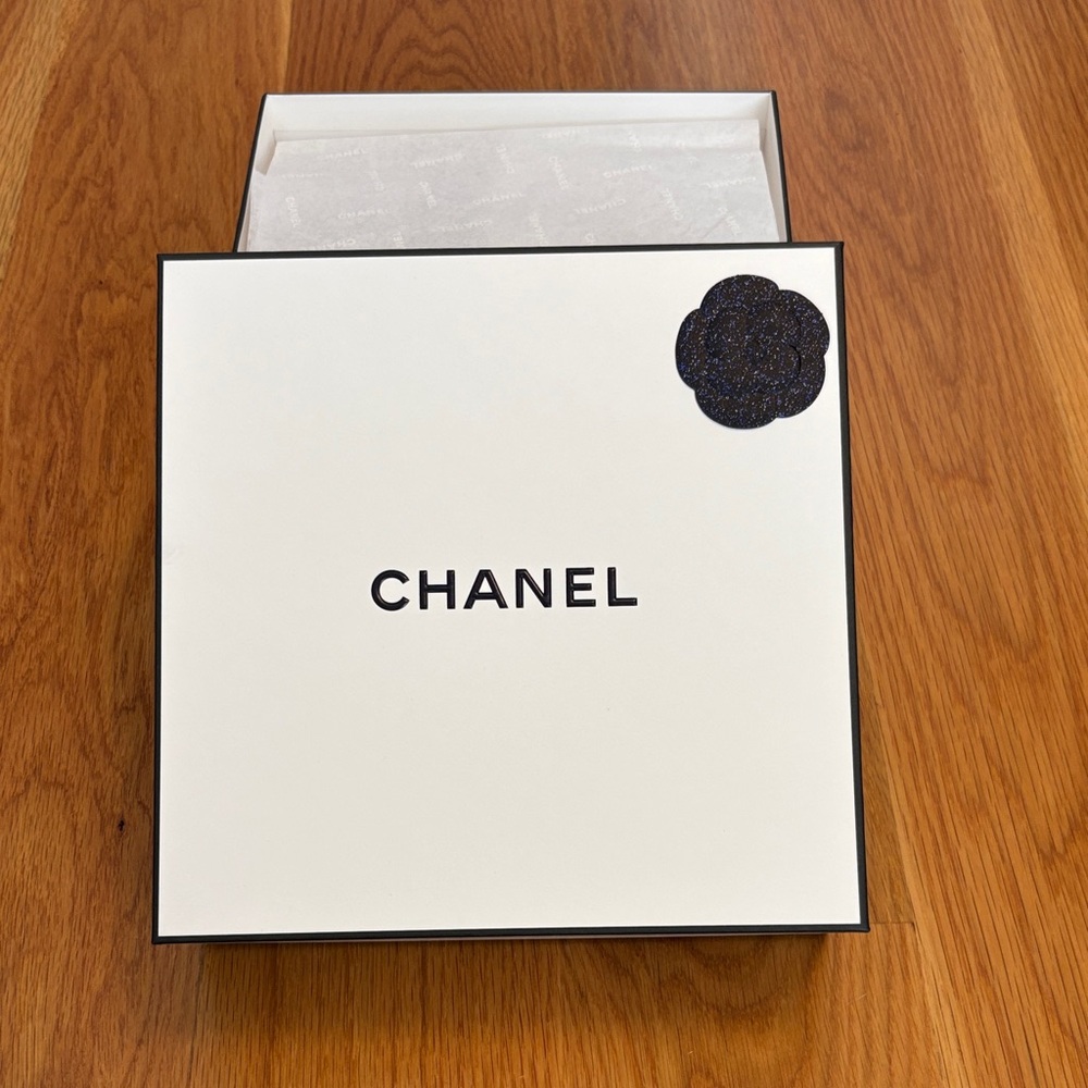 Chanel Packaging